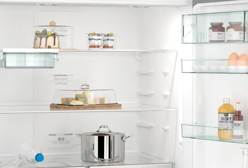 Siemens iQ500 Alttan Donduruculu Buzdolabı 186 x 86 cm Kolay temizlenebilir Inox