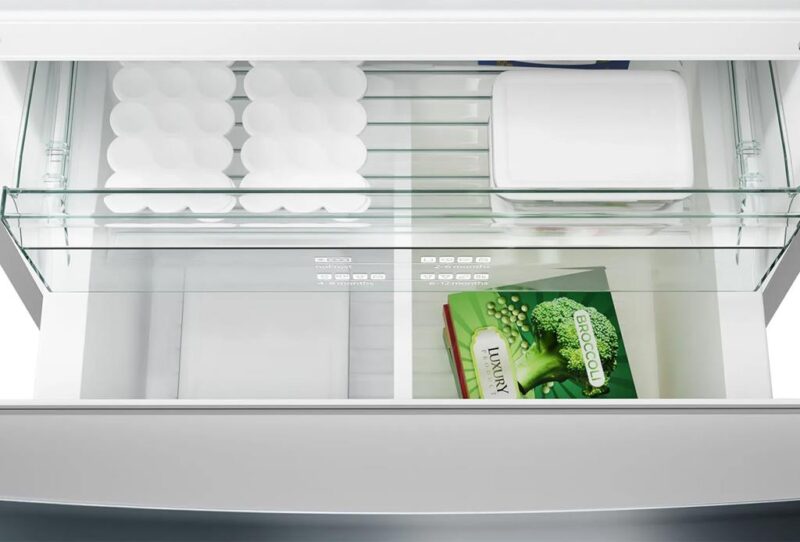Siemens iQ500 Alttan Donduruculu Buzdolabı 186 x 86 cm Kolay temizlenebilir Inox