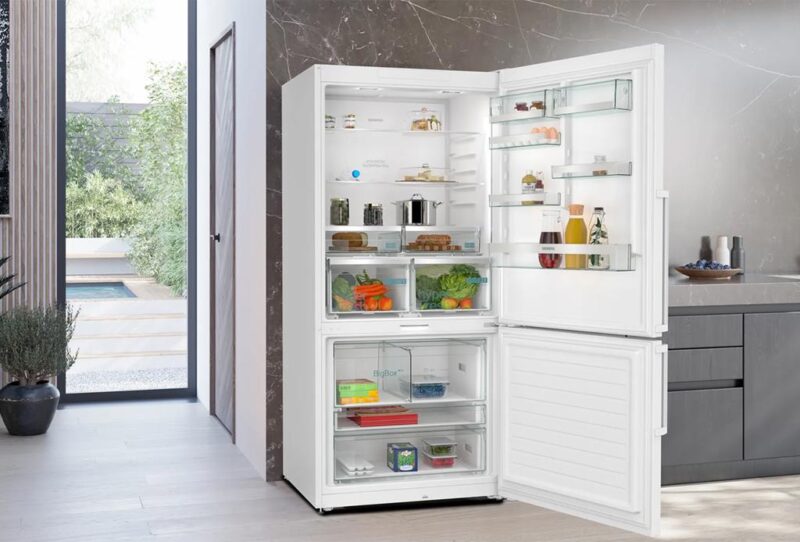 Siemens iQ700 Alttan Donduruculu Buzdolabı 186 x 86 cm Beyaz