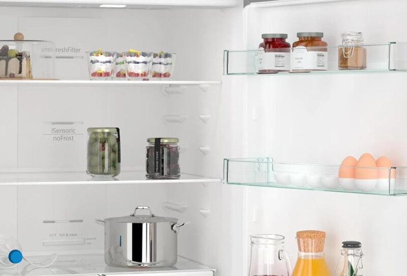 iQ300 Alttan Donduruculu Buzdolabı 186 x 70 cm Kolay temizlenebilir Inox