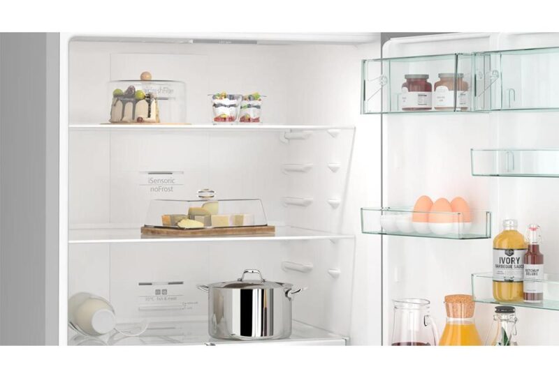 Siemens iQ300 Alttan Donduruculu Buzdolabı 186 x 75 cm Kolay temizlenebilir Inox