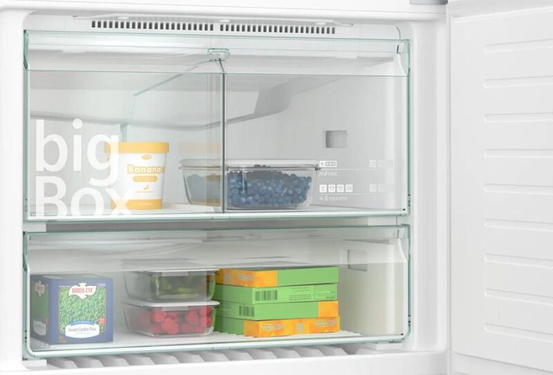Siemens iQ500 Alttan Donduruculu Buzdolabı 186 x 75 cm Beyaz