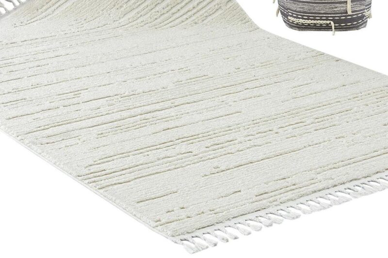 Öğretmenler Halı - EMP Bilbao White Swan Saçaklı Çizgi Desenli Krem