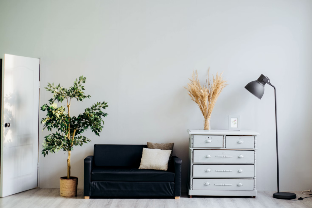 Evde Modern Dokunuşlar: Minimalist Mobilya Seçimleri Rehberi